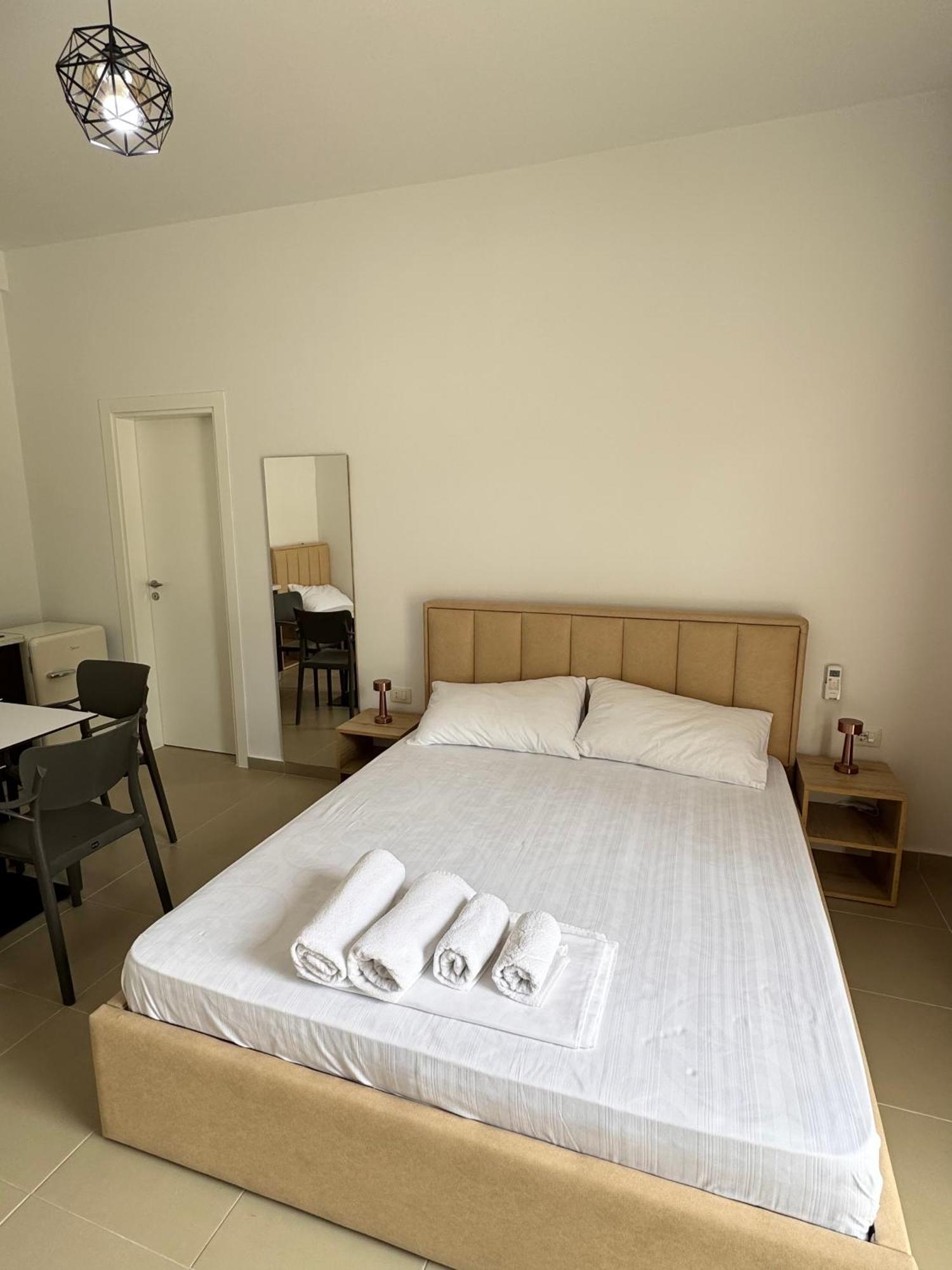 Vila S&S Vlorë Exterior foto
